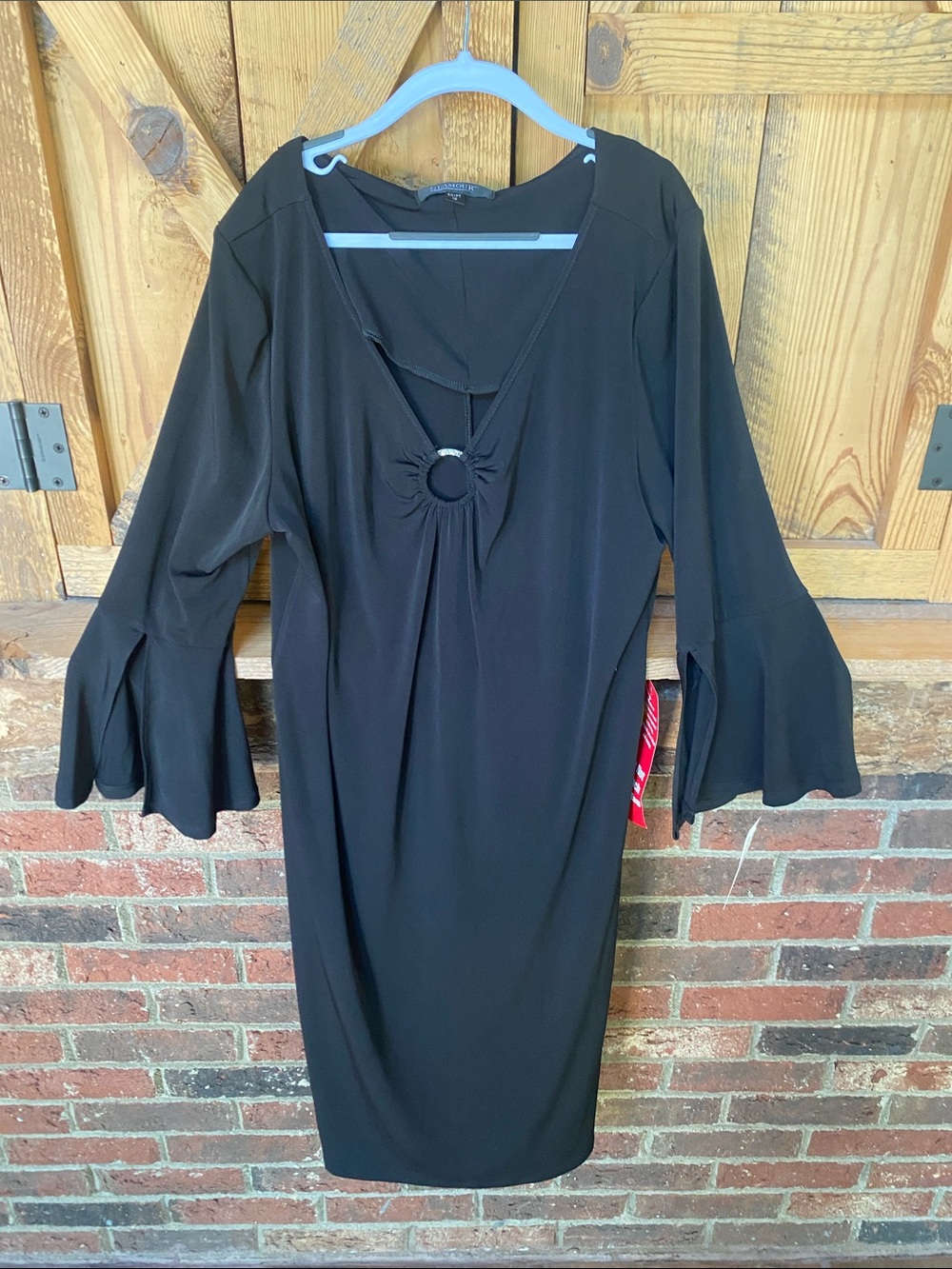 Glamour Elegant Black Bell-Sleeve Midi Dress with Ring Detail size 12
